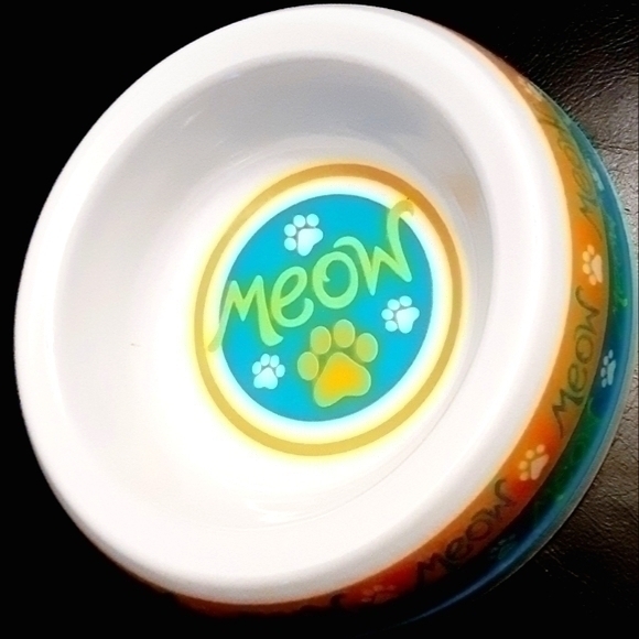 Melamine "Meow" Cat Bowl - Picture 1 of 5